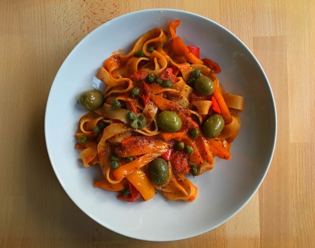 Pappardelle and vegetables