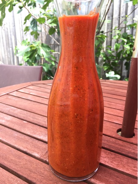 tomato red pepper sauce